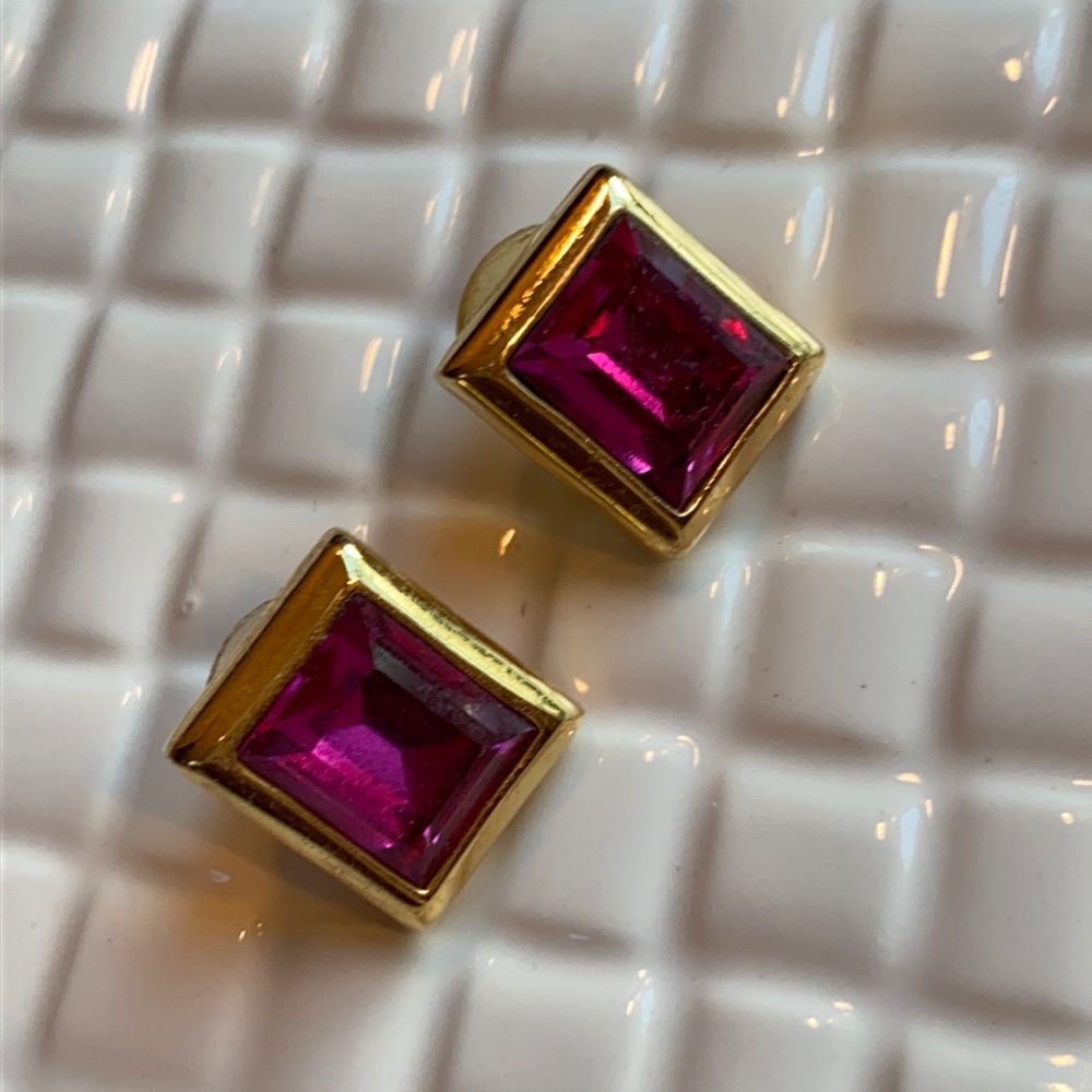 Vintage Swarovski Rare Fuchsia Pink Studs